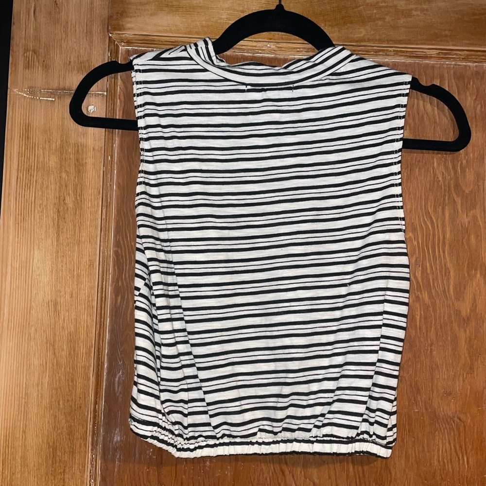 Striped Tank - Picture 2 of 3